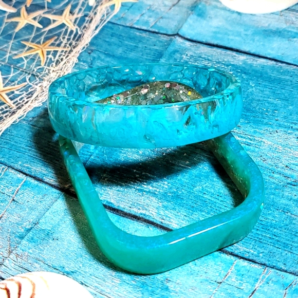 SOLD....Bracelets resin epoxy great to wear on the beach - Picture 11 of 17